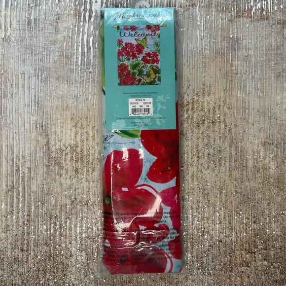 Meadow Creek Outdoor Hanging Flag - Picture 4 of 4